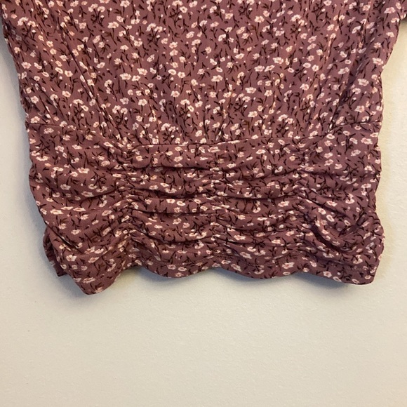 ⭐️ Y2K Aeropostale Ditsy Floral ruched cropped top size s - Picture 5 of 10